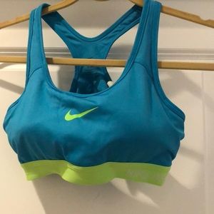 Nike dri-fit sports bra